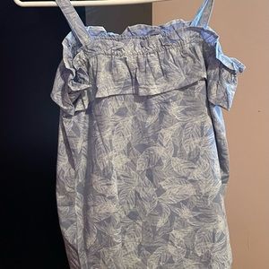 Summer sleeveless blouse